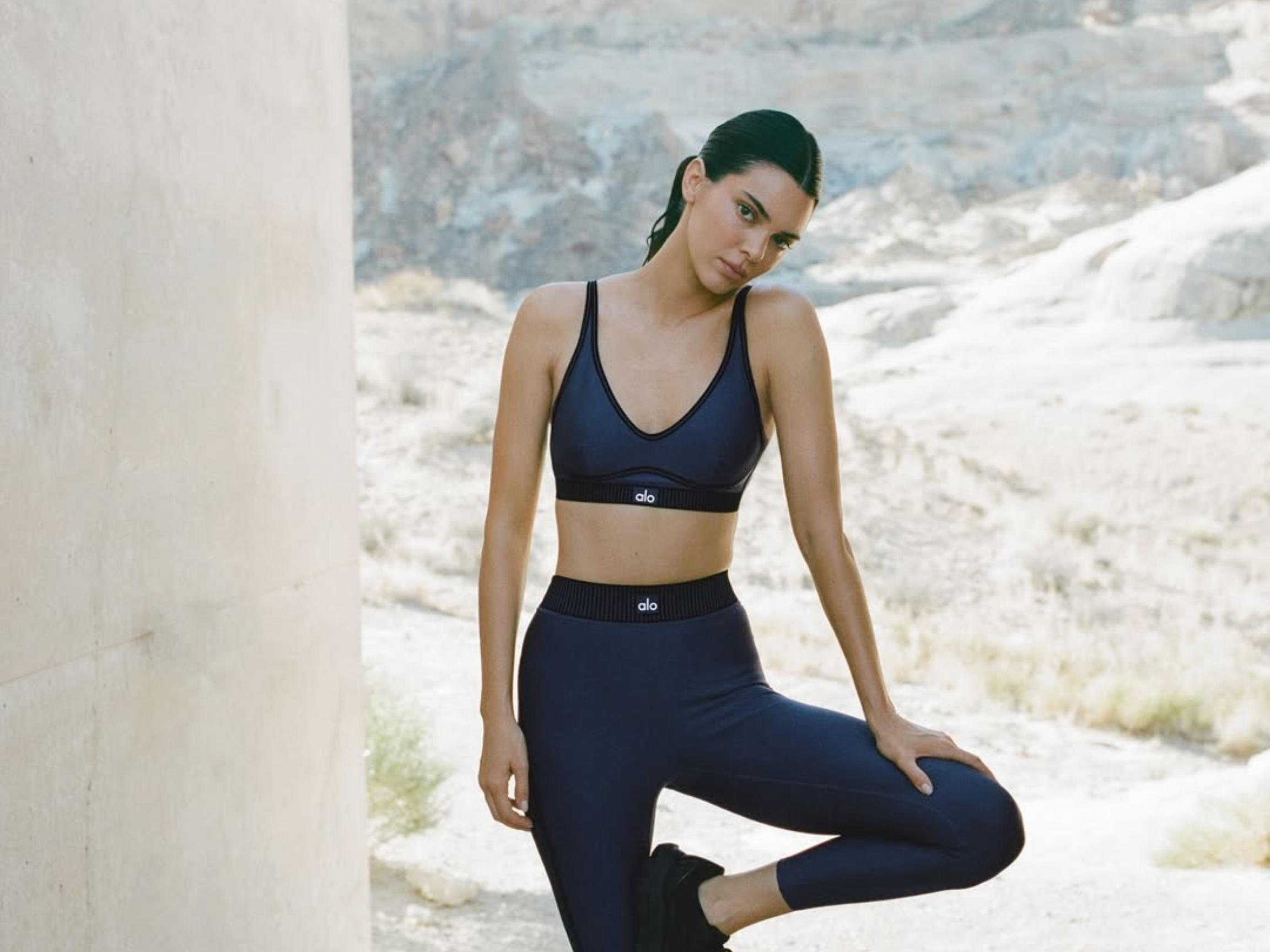 Simon SAID - Alo Yoga Essentials: 6 Pieces to Elevate Your Everyday